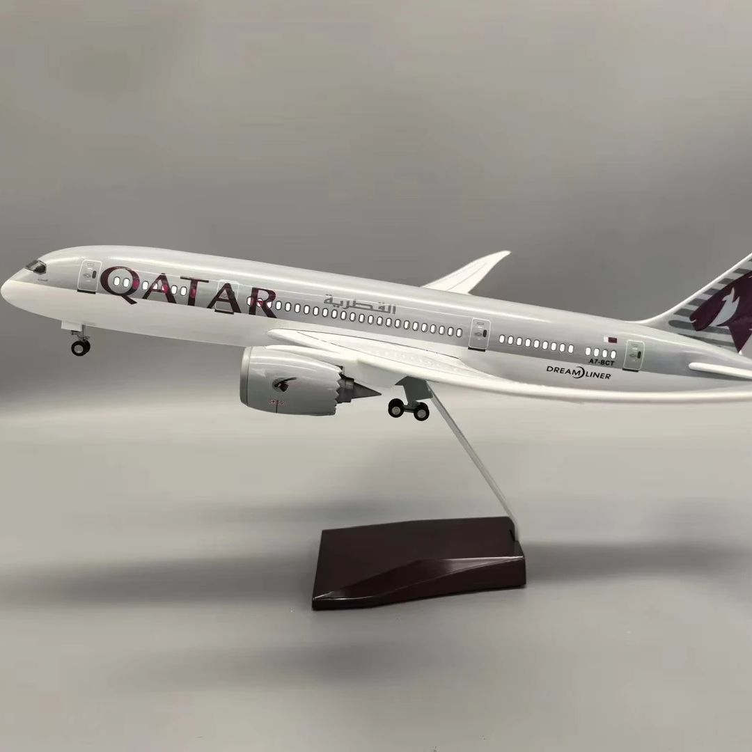 Kids Toys Qatar - 1:130 Scale 43 ซม.787 Jet กาตาร์