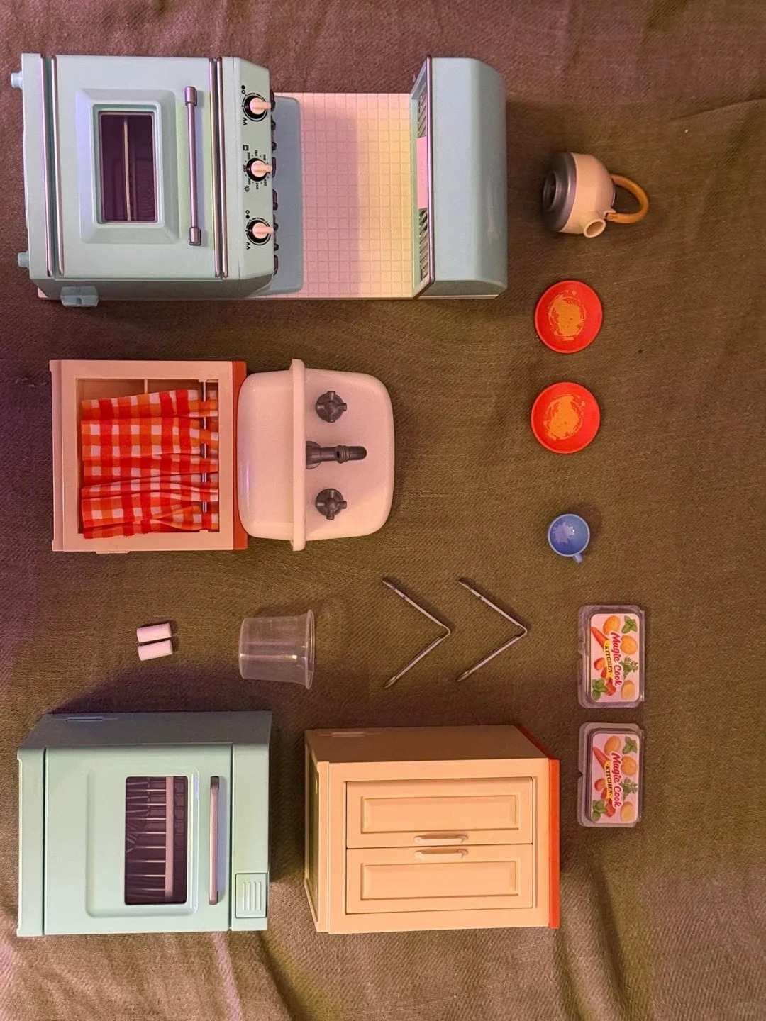 ชุดครัวมินิแบรนด์ส์ ซูรู เมจิก - Kids Toys Kitchen Set บทวิจารณ์และราคา