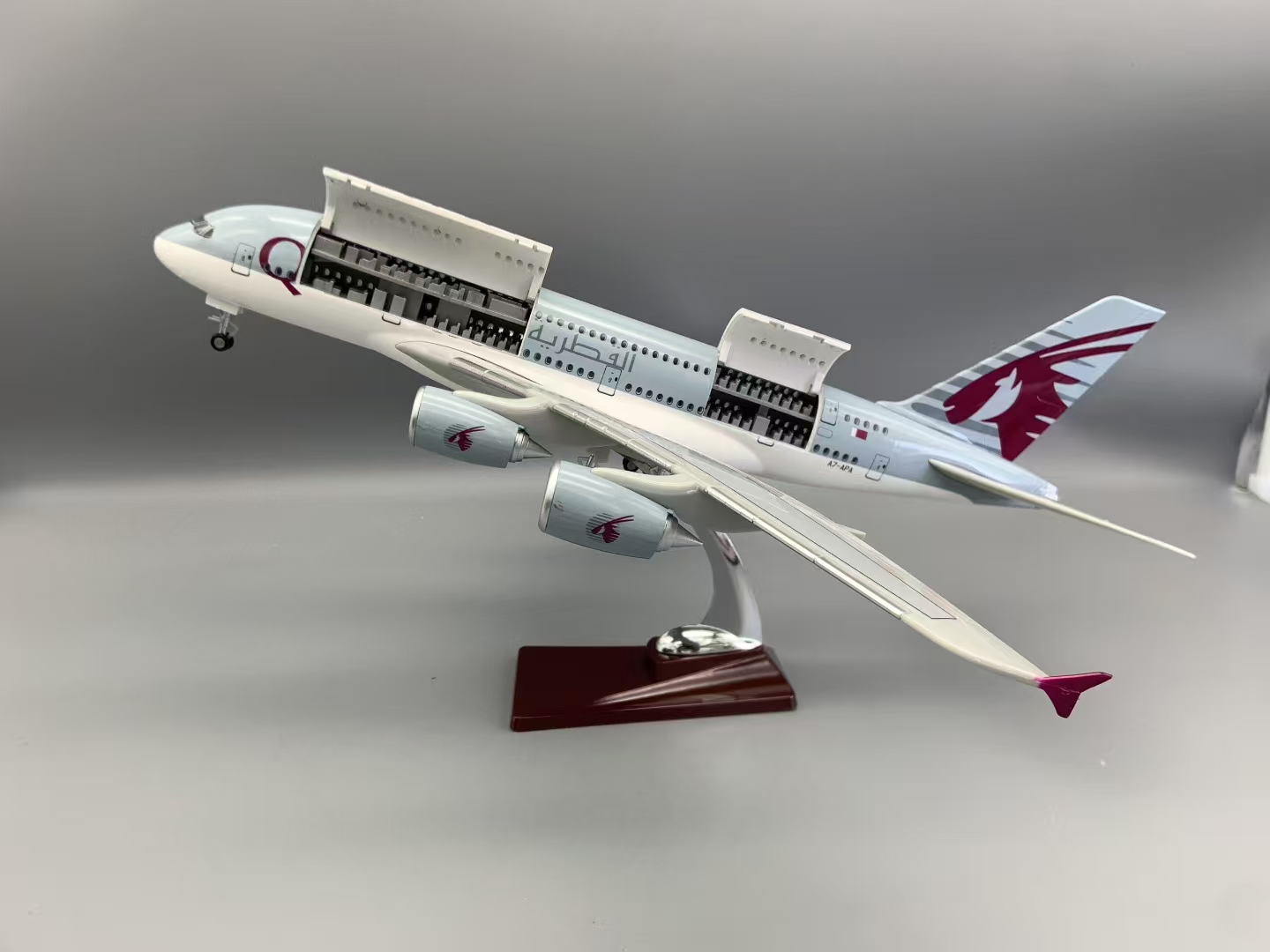 เครื่องบินจำลอง รุ่นใหม่ A380  - Kids Toys Qatar บทวิจารณ์และราคา